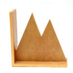 Mounty Book End